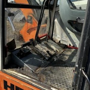 foto 12.5t koparka ofset guma Terex HR42 Schaeff