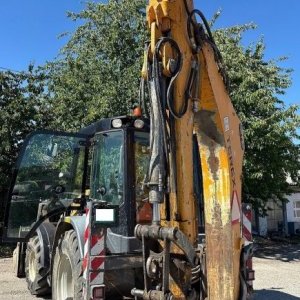 foto Terex TLB890 joystick platniczki koparko-ladowarka