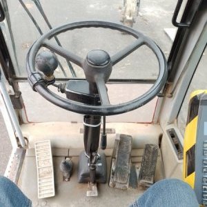 foto 16t koparka Terex TW130